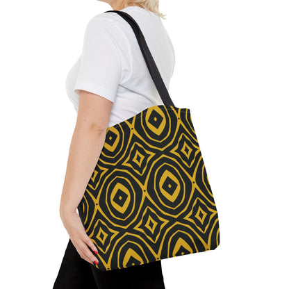 Regal Giraffe Motif Tote Bag